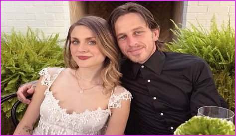 A Compelling Look At His Marriages